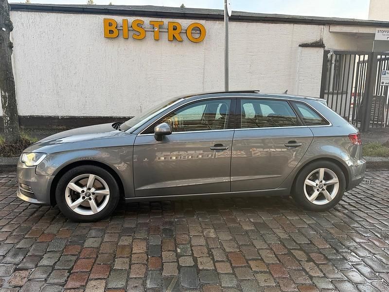 Gebraucht Audi A3 179 PS (131 kW) 2013 Grau Limousine