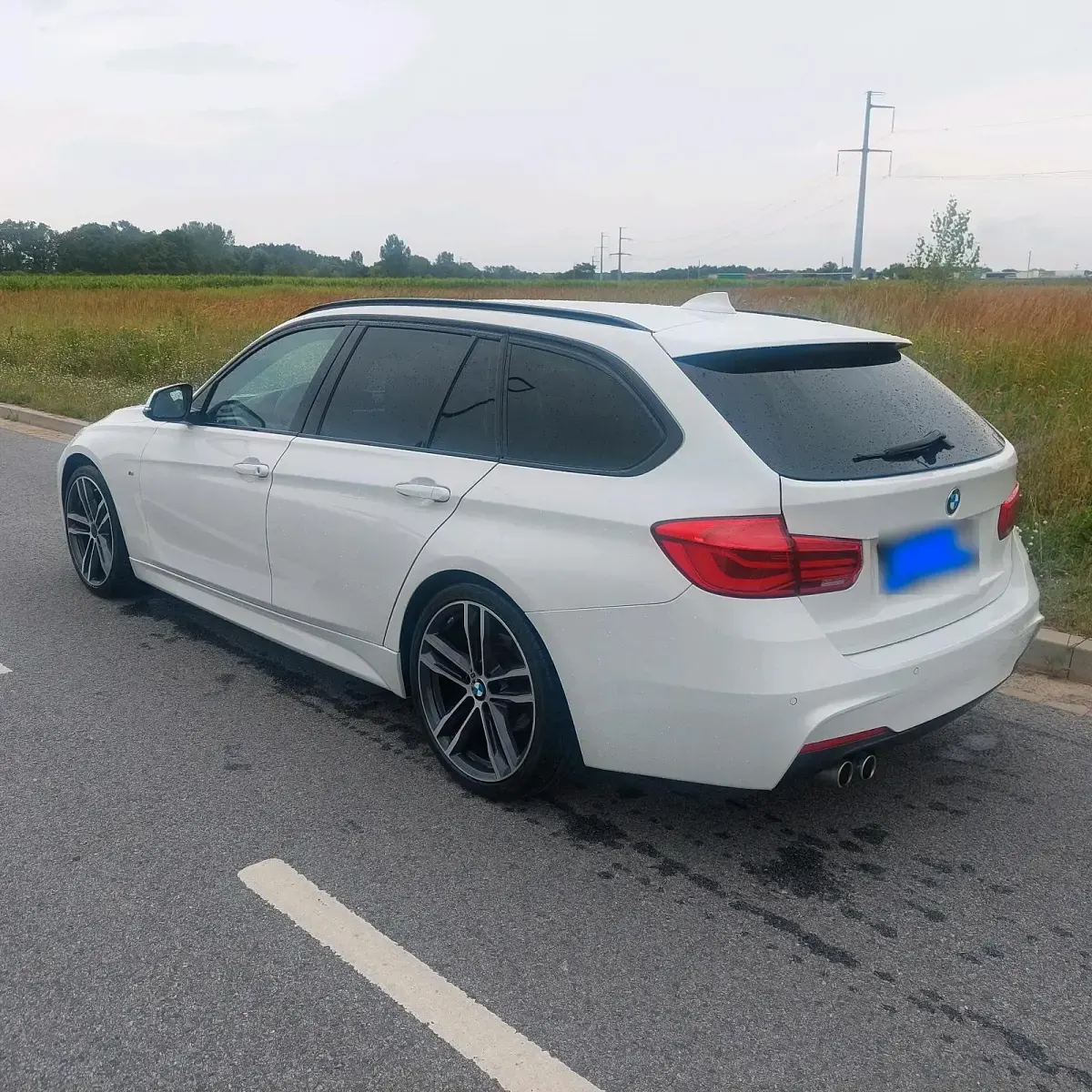 Gebraucht BMW 320 M Sport 190 PS (139 kW) 2018 Weiß Kombi