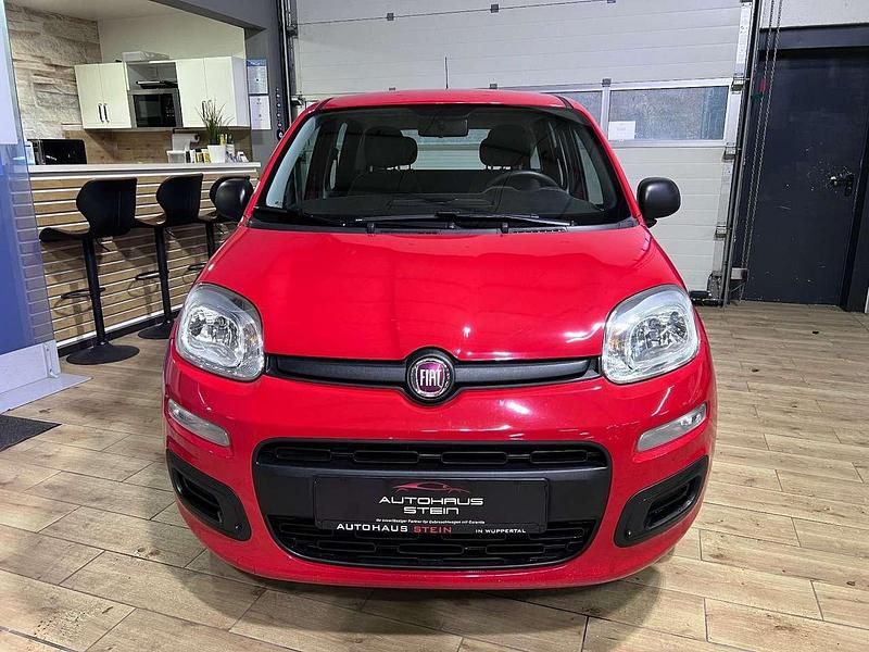 Gebraucht Fiat Panda Easy 69 PS (50 kW) 2018 Rot Kleinwagen