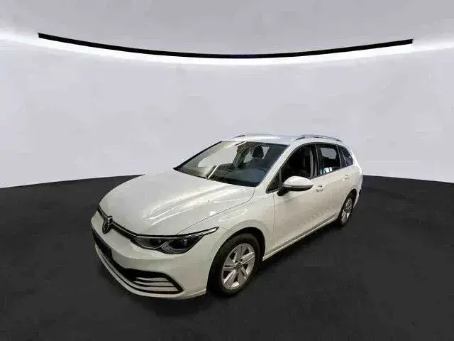 Second-hand VW Golf VIII R 131 CP (96 kW) 2022 Alb Break