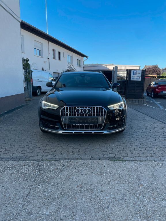 Schwarz Gebraucht 2017 Audi A6 Allroad Sport Kombi | 23.900 € (Etwas zu teuer) - Bild 1/4
