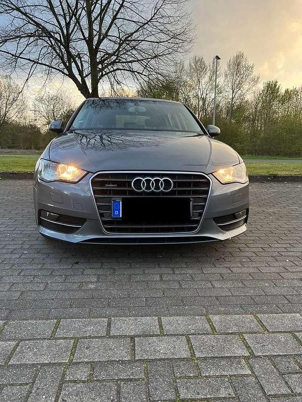 Gebraucht Audi A3 Ambition 150 PS (110 kW) 2013 Grau Kleinwagen