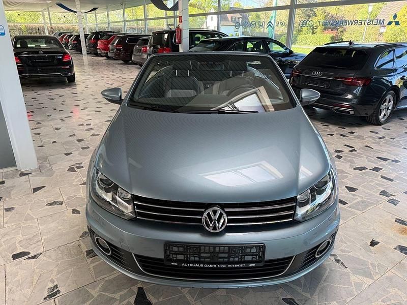 Usata VW Eos 140 CV (102 kW) 2012 Nero Cabrio