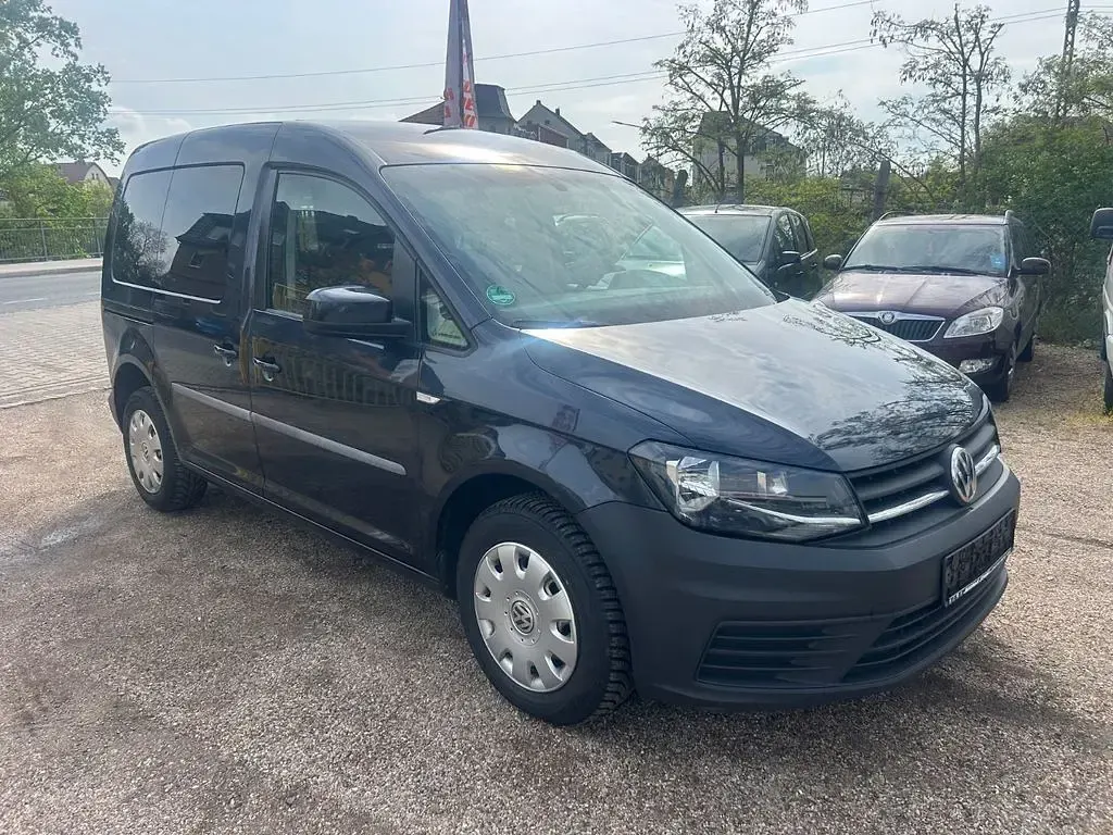 Gebraucht VW Caddy Trendline 102 PS (75 kW) 2017 Blau Van / Kleinbus