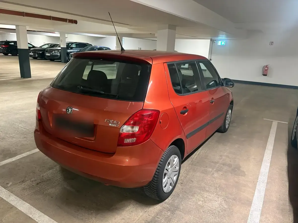 Gebraucht Skoda Fabia 69 PS (50 kW) 2009 Orange Kleinwagen