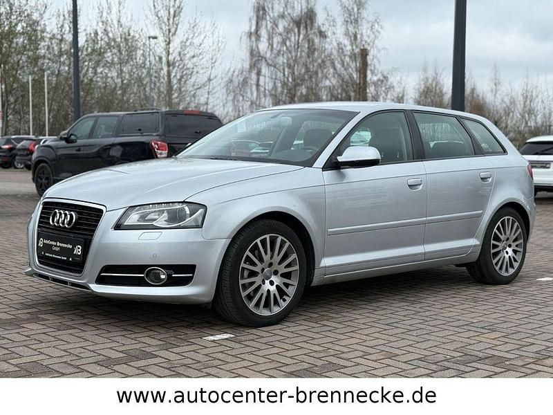 Gebraucht Audi A3 Ambiente 125 PS (91 kW) 2012 Silber Kleinwagen