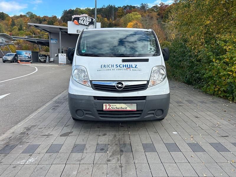 Gebraucht Opel Vivaro 90 PS (66 kW) 2014 Weiß Van / Kleinbus