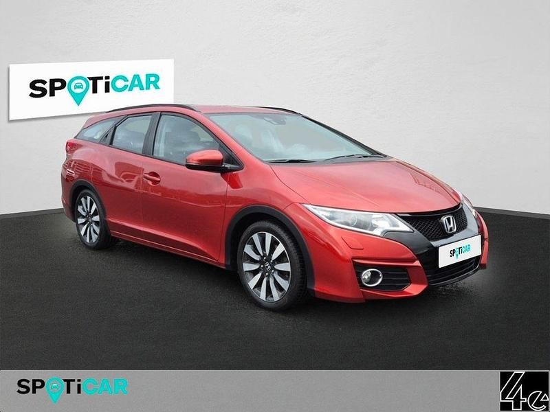 Gebraucht Honda Civic Elegance 141 PS (103 kW) 2016 Rot Kombi