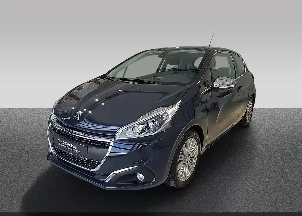 Gebraucht Peugeot 208 Allure 82 PS (60 kW) 2017 Grau Kleinwagen