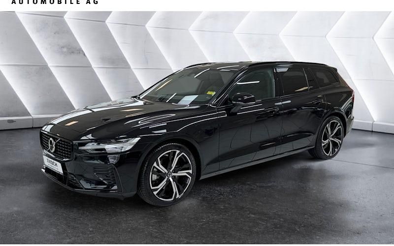 Schwarz Gebraucht 2024 Volvo V60 Plus Kombi | 45.890 € (Fairer Preis) - Bild 1/4