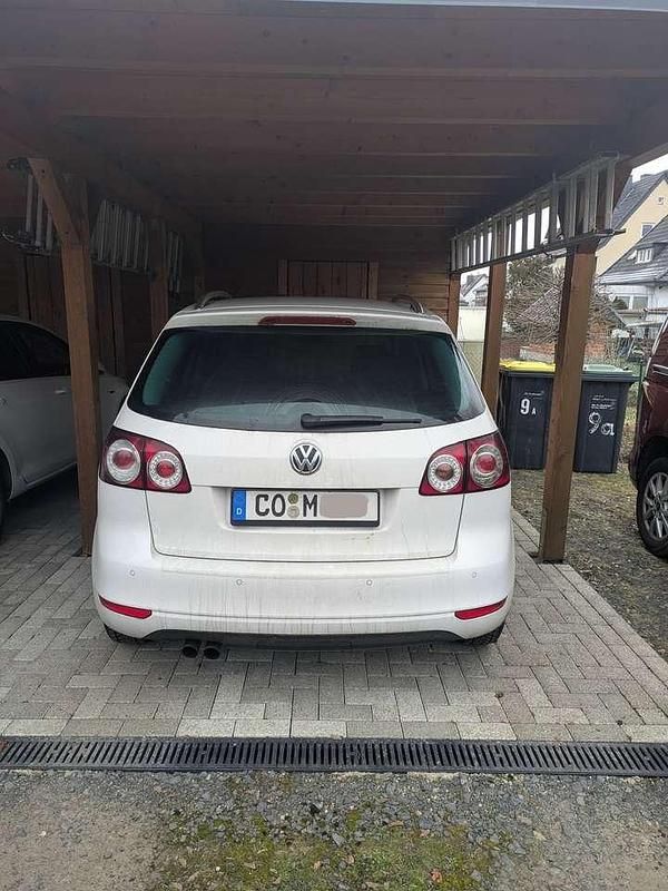 Gebraucht VW Golf VI Style 122 PS (89 kW) 2011 Weiß Kleinwagen