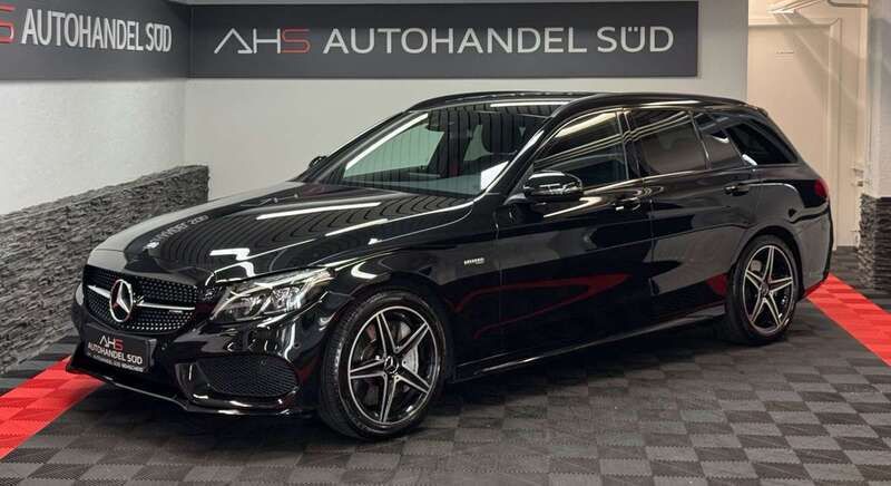 Obsidianschwarz metallic Gebraucht 2016 Mercedes C450 AMG AMG Kombi | 27.999 € (Guter Preis) - Bild 1/4