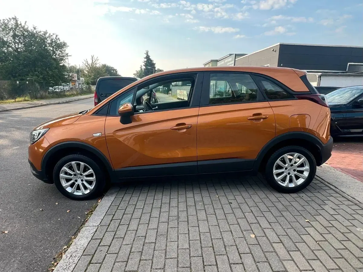 Gebraucht Opel Crossland Edition 110 PS (80 kW) 2017 Orange SUV