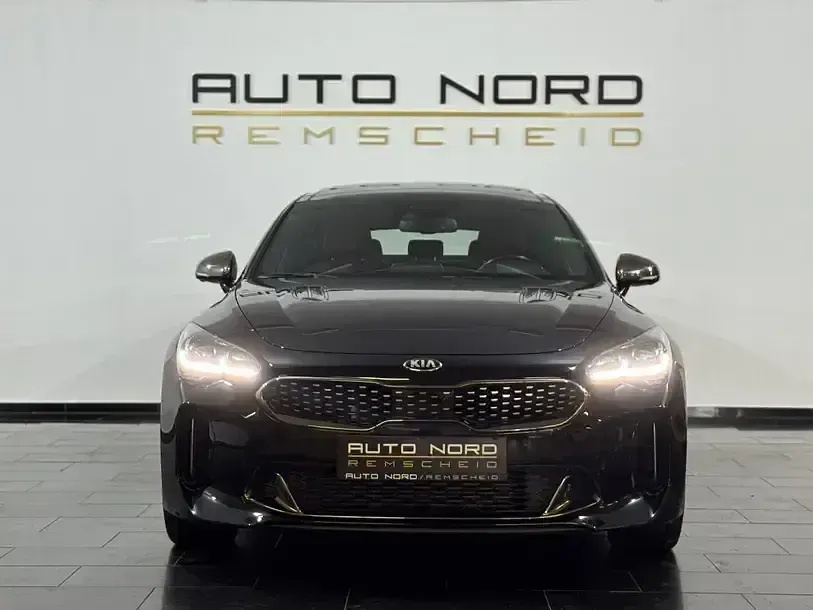 Gebraucht Kia Stinger GT 366 PS (269 kW) 2018 Schwarz Kleinwagen