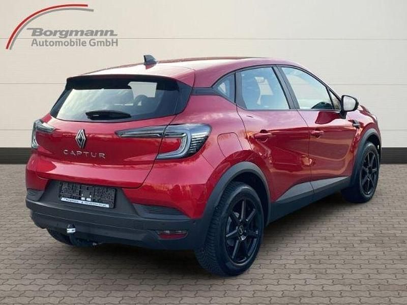 Second-hand Renault Captur Evolution 91 CP (66 kW) 2025 Roșu SUV