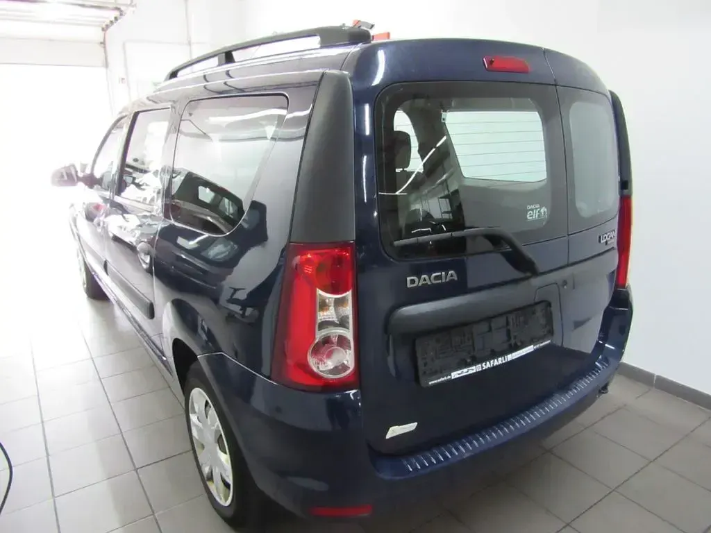 Gebraucht Dacia Logan MCV 87 PS (63 kW) 2010 Blau Kombi