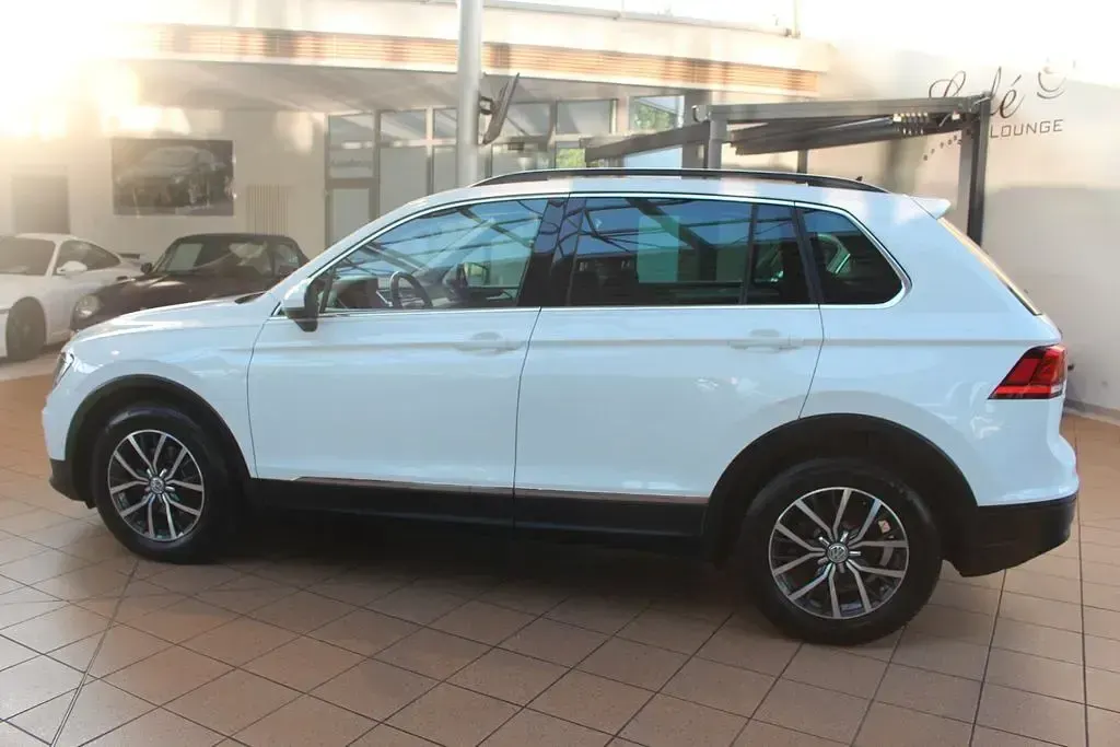Gebraucht VW Tiguan Comfortline 150 PS (110 kW) 2017 Weiß SUV
