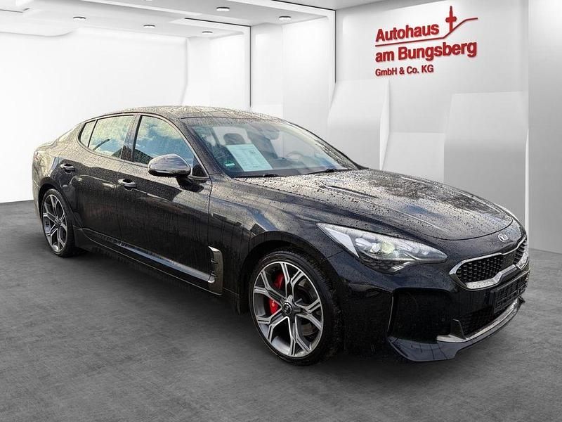 Gebraucht Kia Stinger GT 366 PS (269 kW) 2018 Schwarz Kleinwagen