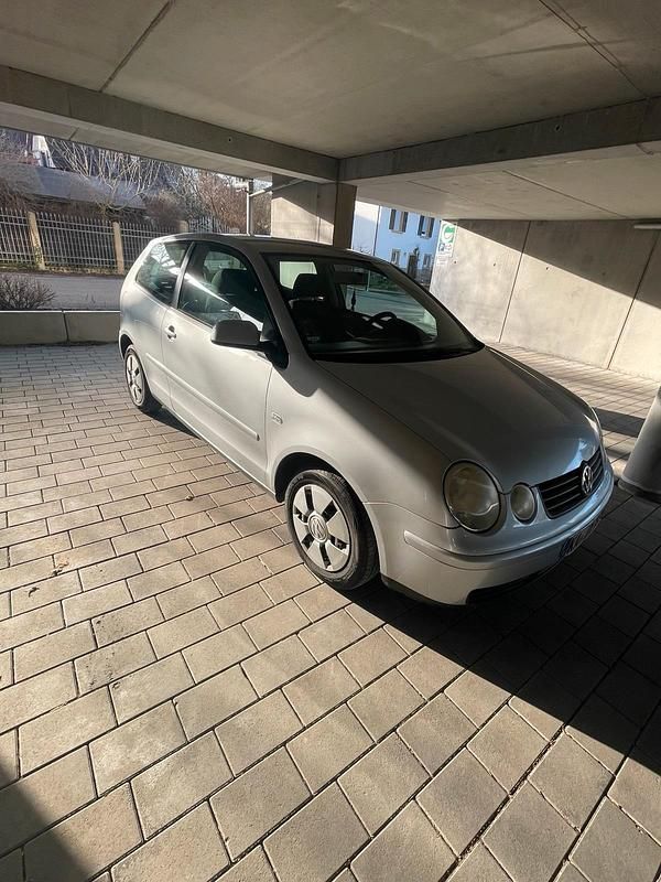 Gebraucht VW Polo 75 PS (55 kW) 2003 Grau Kleinwagen