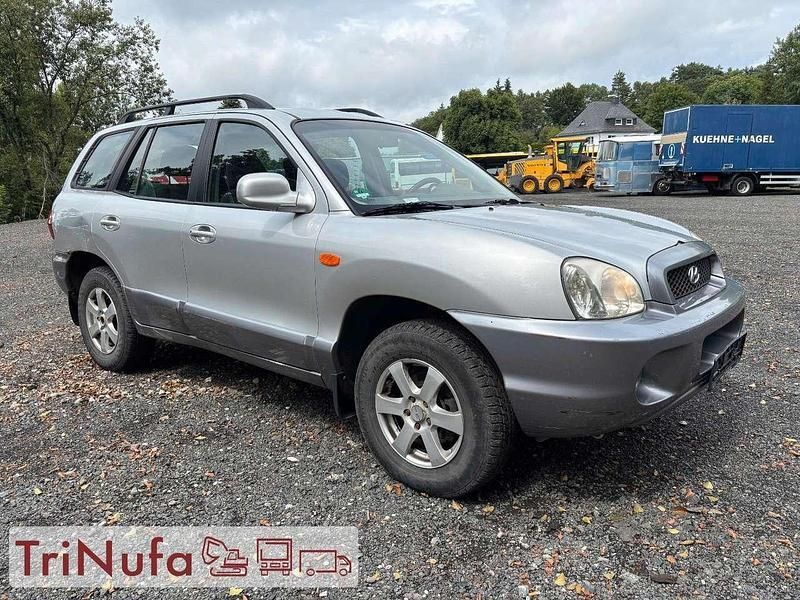 Grau Gebraucht 2004 Hyundai Santa Fe SUV | 2.800 € (Fairer Preis) - Bild 1/4