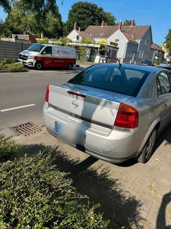 Silber Gebraucht 2003 Opel Vectra Limousine | 1.699 € (Guter Preis) - Bild 1/4