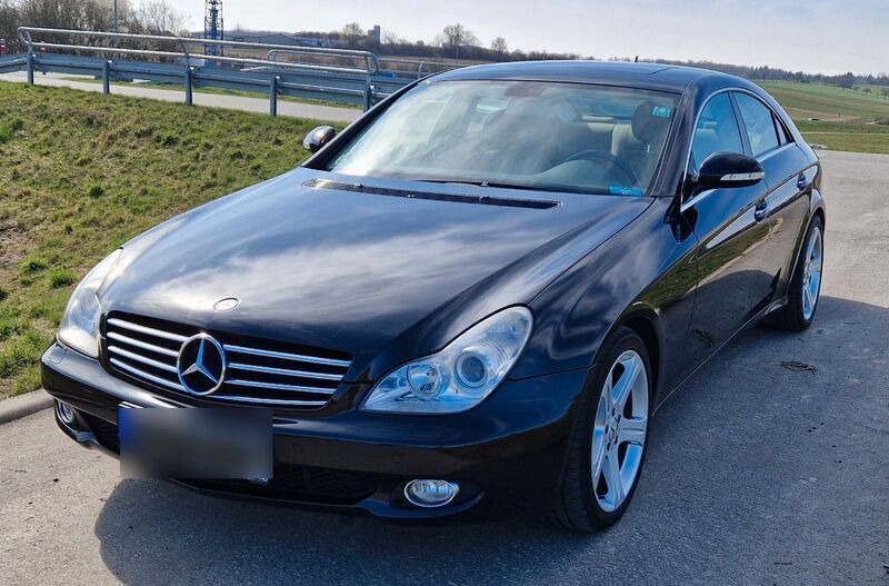 Schwarz Gebraucht 2007 Mercedes CLS350 Coupé | 10.600 € (Fairer Preis) - Bild 1/4