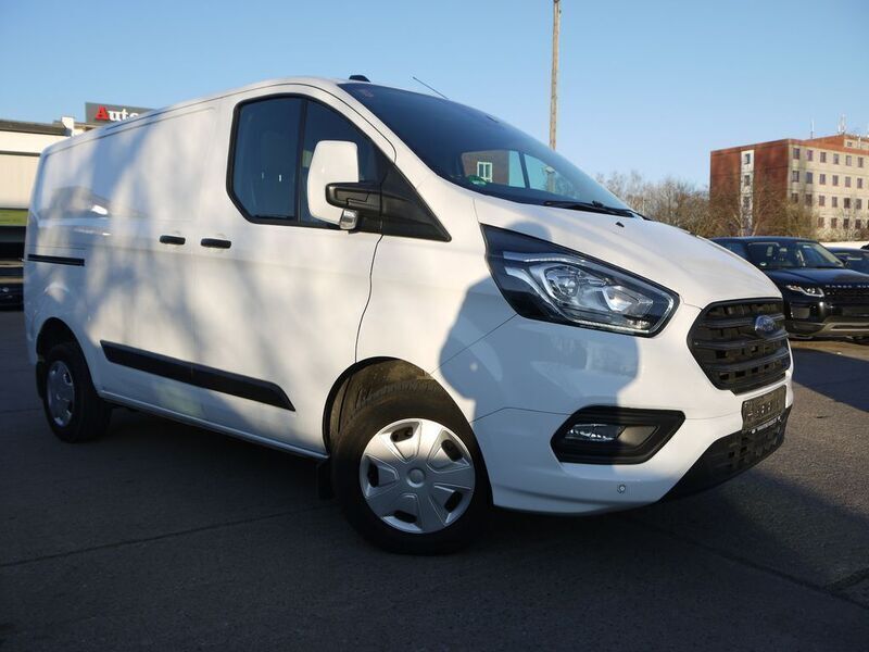 Weiß Gebraucht 2021 Ford Transit Custom Trend Van / Kleinbus | 16.999 € (Fairer Preis) - Bild 1/4