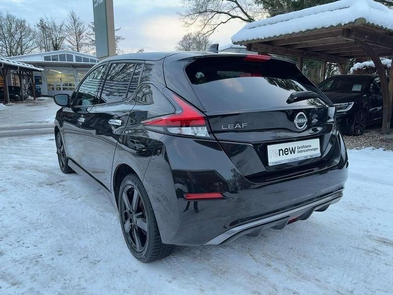 Gebraucht Nissan Leaf N-Connecta 160 kW (218 PS) 2022 Schwarz Kleinwagen