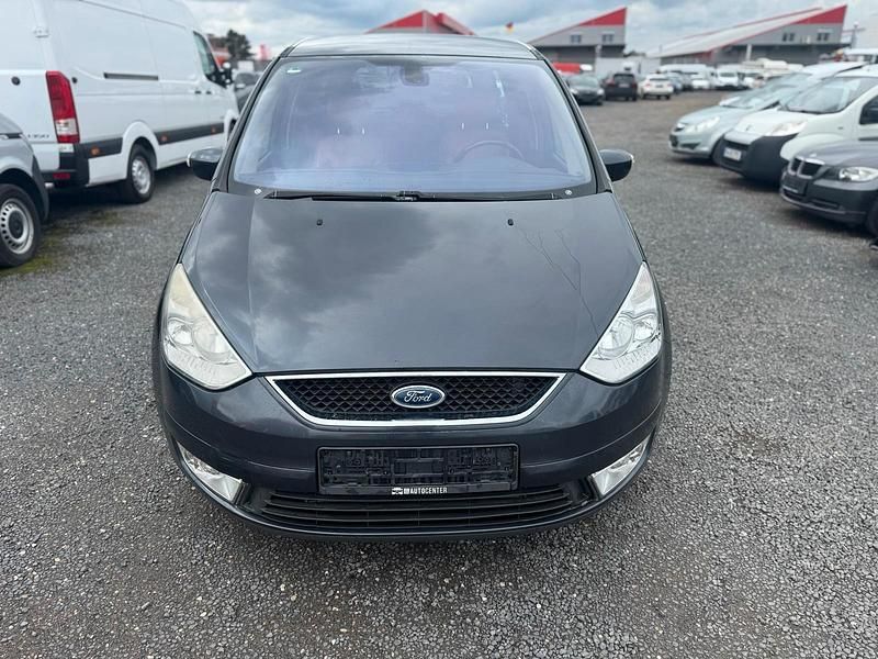 Second-hand Ford Galaxy 140 CP (102 kW) 2009 Gri Monovolum