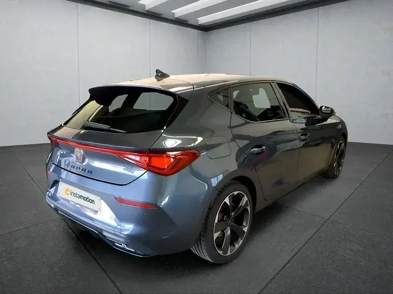 Gebraucht Cupra Leon 150 PS (110 kW) 2023 Grau Kleinwagen