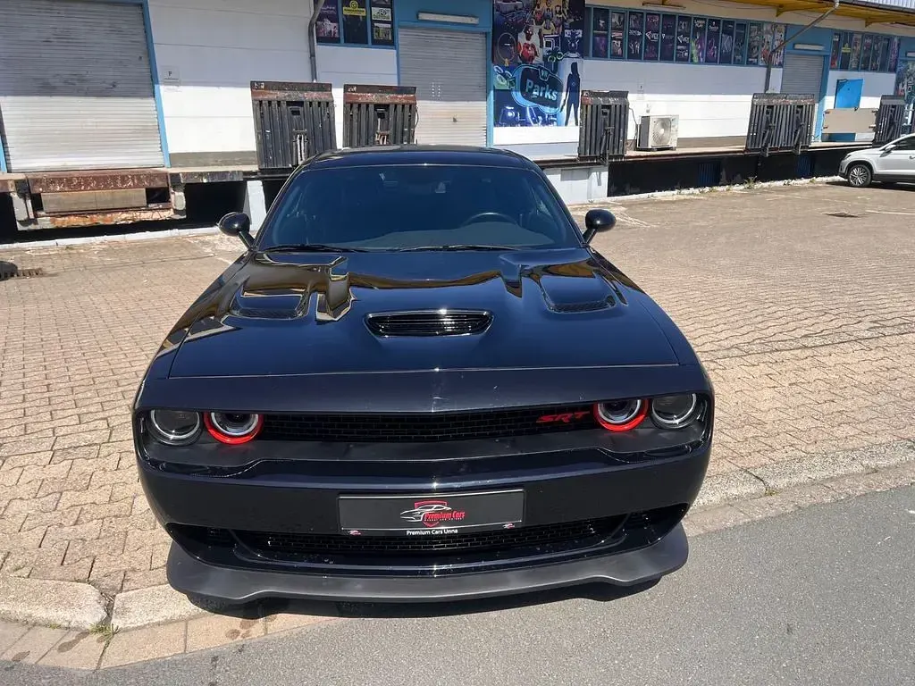 Second-hand Dodge Challenger 377 CP (277 kW) 2023 Negru Coupe