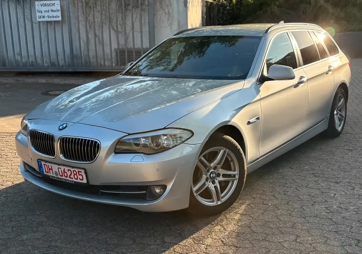 Usata BMW 525 204 CV (150 kW) 2011 Argento Station wagon