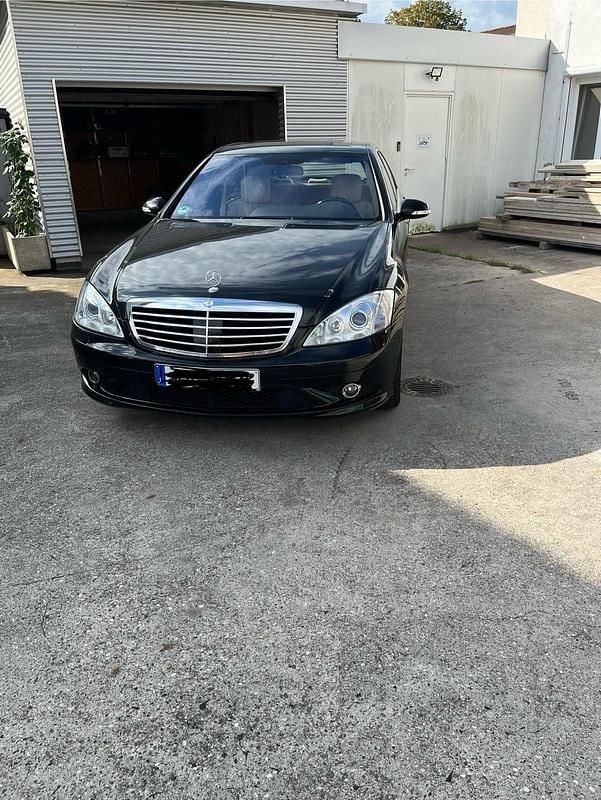 Schwarz Gebraucht 2008 Mercedes S420 Limousine | 21.000 € - Bild 1/4