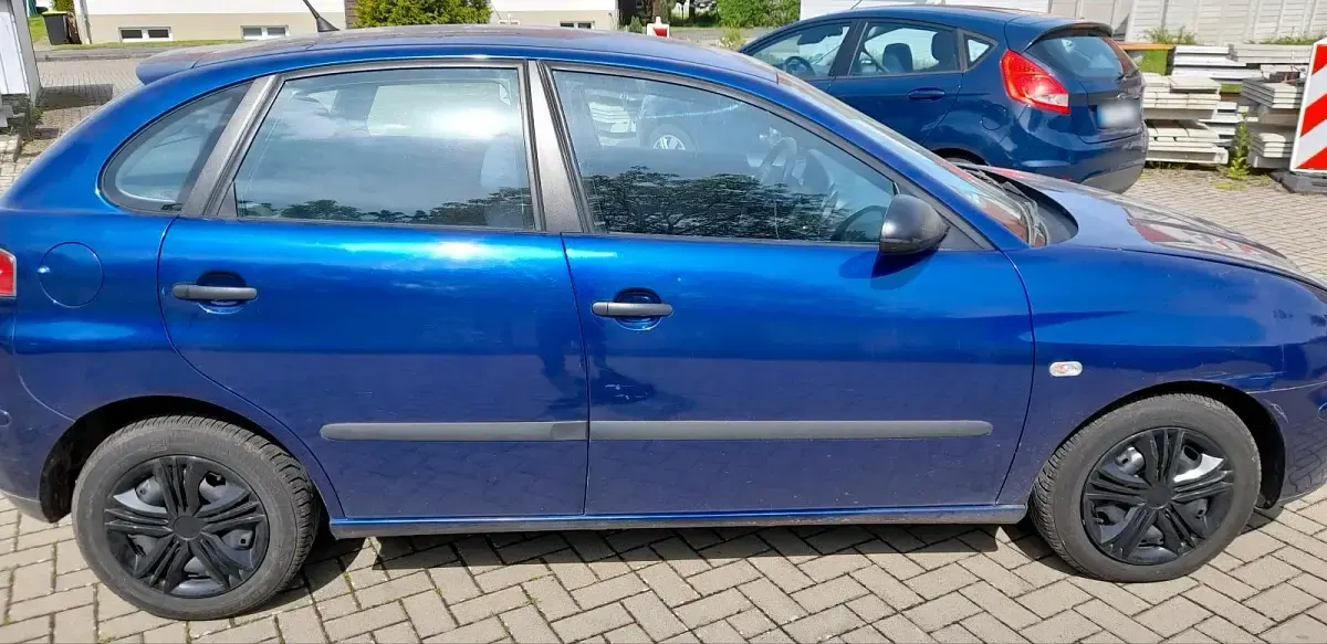 Gebraucht Seat Ibiza 75 PS (55 kW) 2002 Blau Kleinwagen