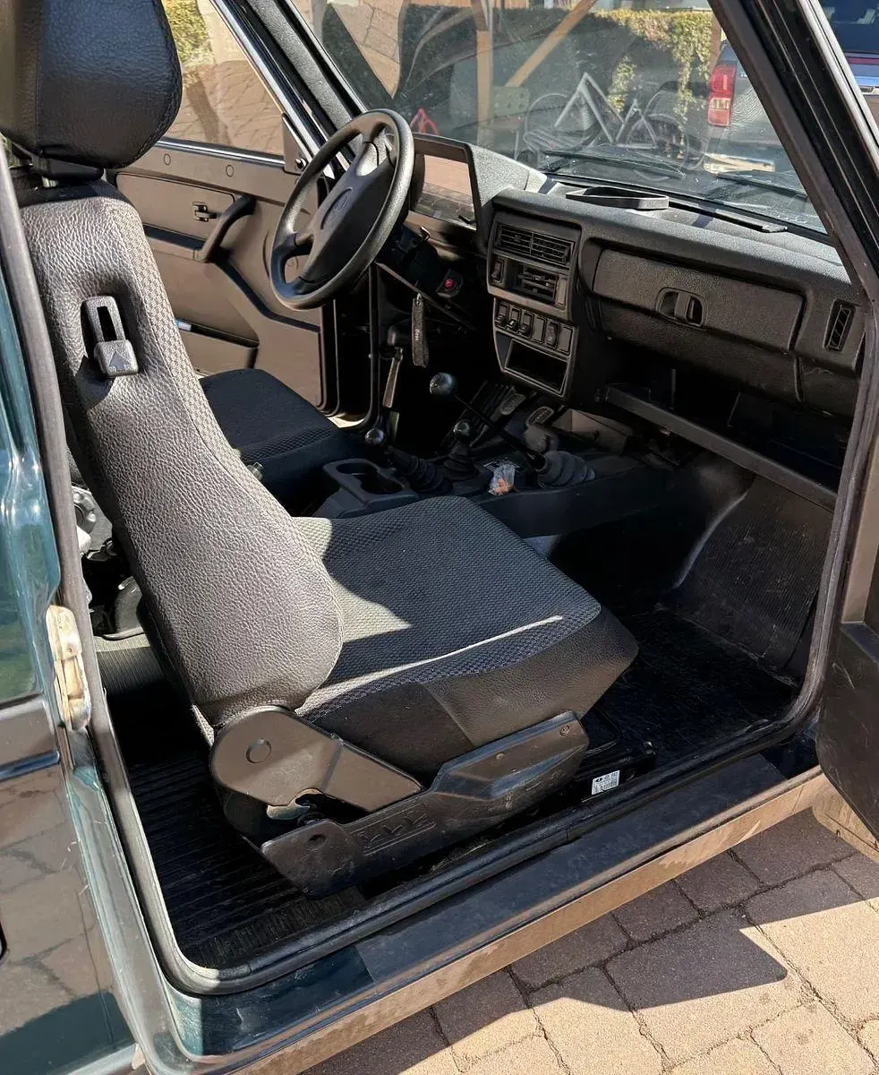 Usata Lada Urban 83 CV (61 kW) 2019 Verde SUV