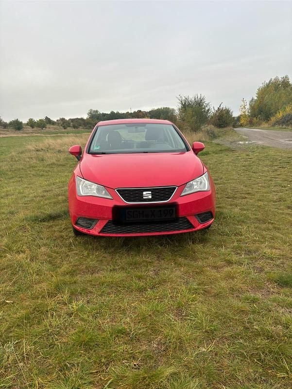 Rot Gebraucht 2014 Seat Ibiza Kleinwagen | 3.200 € (Superpreis) - Bild 1/4