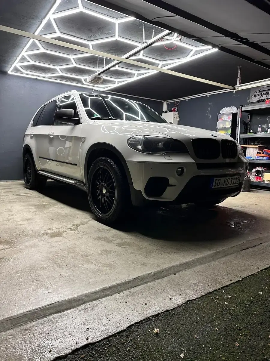 Gebraucht BMW X5 M Sport 245 PS (180 kW) 2010 Weiß SUV