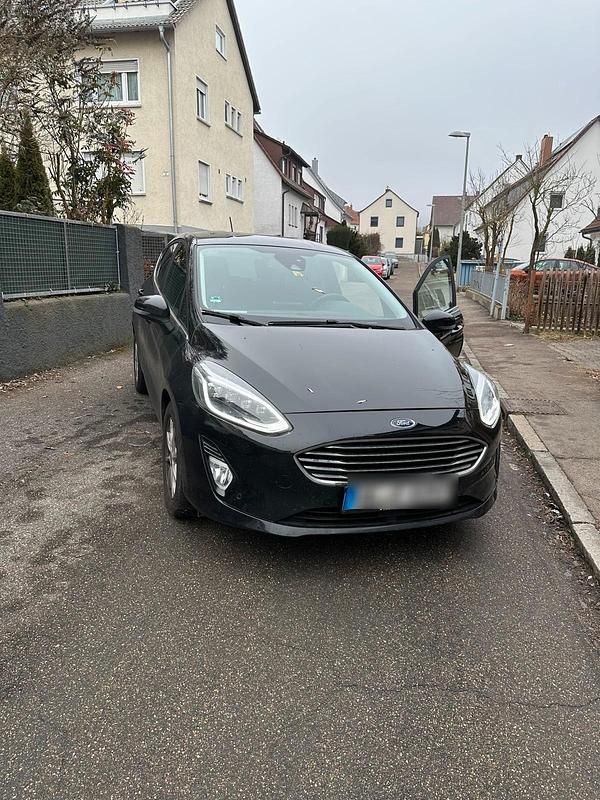 Schwarz Gebraucht 2020 Ford Fiesta Titanium X Kleinwagen | 14.500 € (Fairer Preis) - Bild 1/4