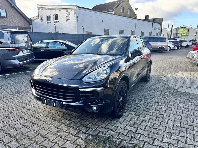 Schwarz Gebraucht 2015 Porsche Cayenne S SUV | 28.500 € (Guter Preis) - Bild 1/4
