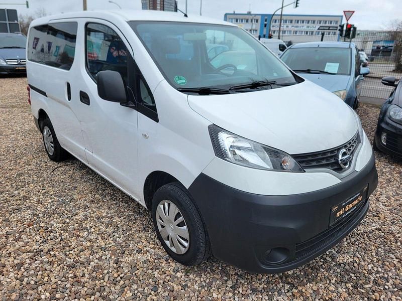 Gebraucht Nissan NV200 86 PS (63 kW) 2011 Weiß Van / Kleinbus