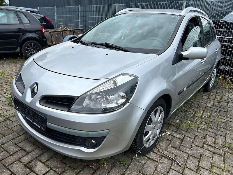 Gebraucht Renault Clio II Dynamique 101 PS (74 kW) 2008 Grau Limousine