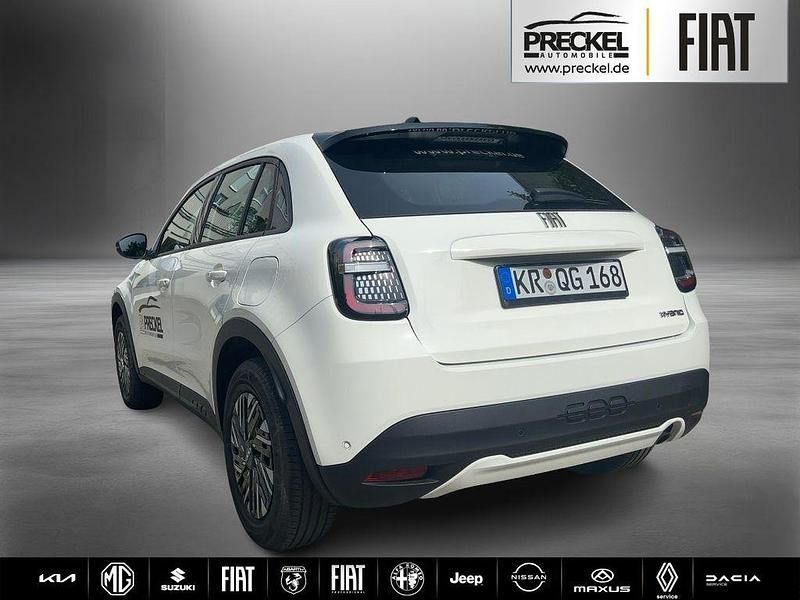 Gebraucht Fiat 600 101 PS (74 kW) 2025 Weiß SUV