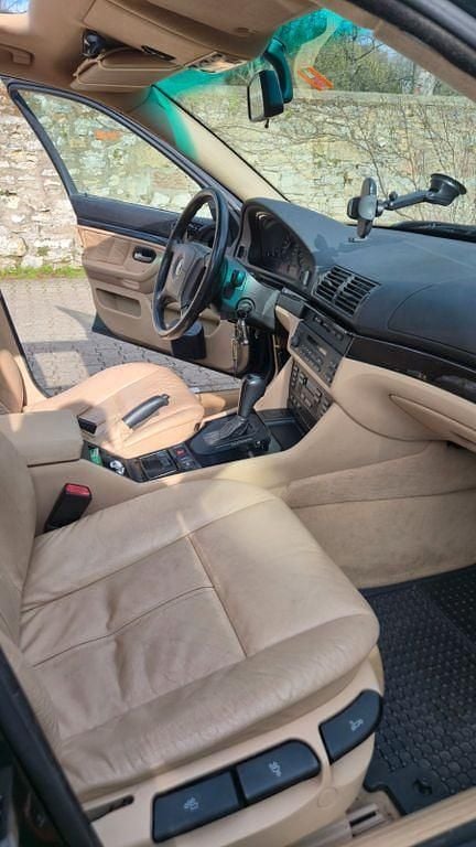 Gebraucht BMW 528 193 PS (141 kW) 1999 Beige Limousine