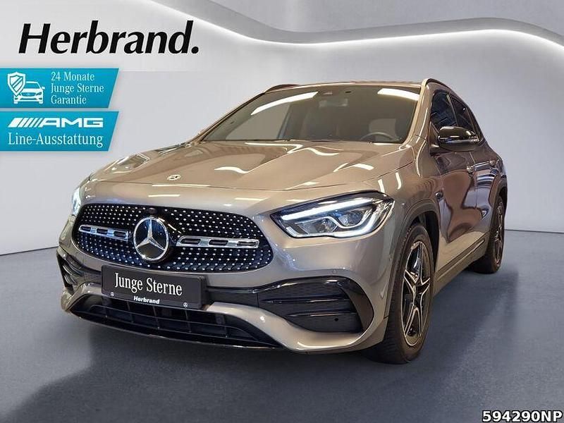 Gebraucht Mercedes GLA220 AMG 190 PS (139 kW) 2021 Metalliclack mountaingrau SUV