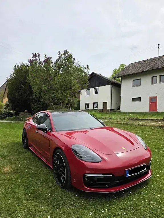 Gebraucht Porsche Panamera GTS 460 PS (338 kW) 2019 Rot Kleinwagen