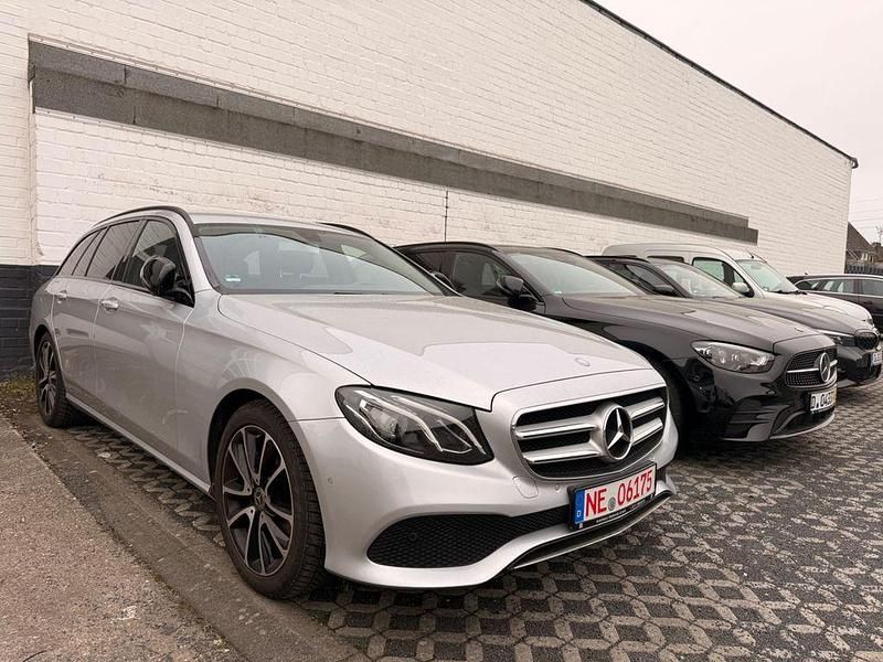Gebraucht Mercedes E200 184 PS (135 kW) 2019 Silber Kombi