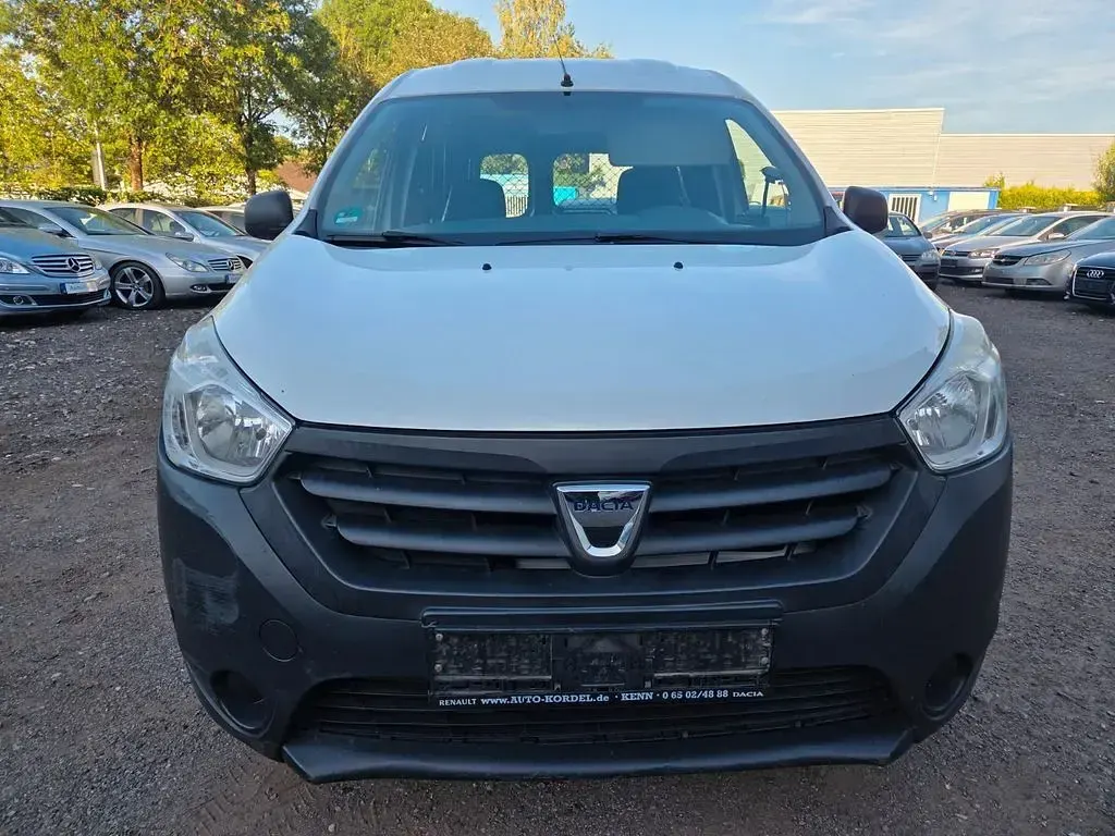 Gebraucht Dacia Dokker Ambiance 102 PS (75 kW) 2015 Weiß Van / Kleinbus