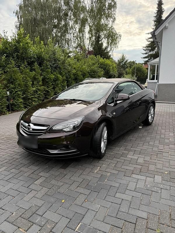Gebraucht Opel Cascada 162 PS (119 kW) 2014 Braun Cabrio
