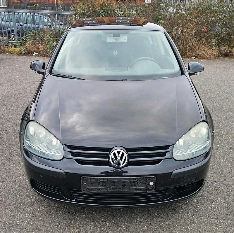 Gebraucht VW Golf V 75 PS (55 kW) 2004 Schwarz Kleinwagen