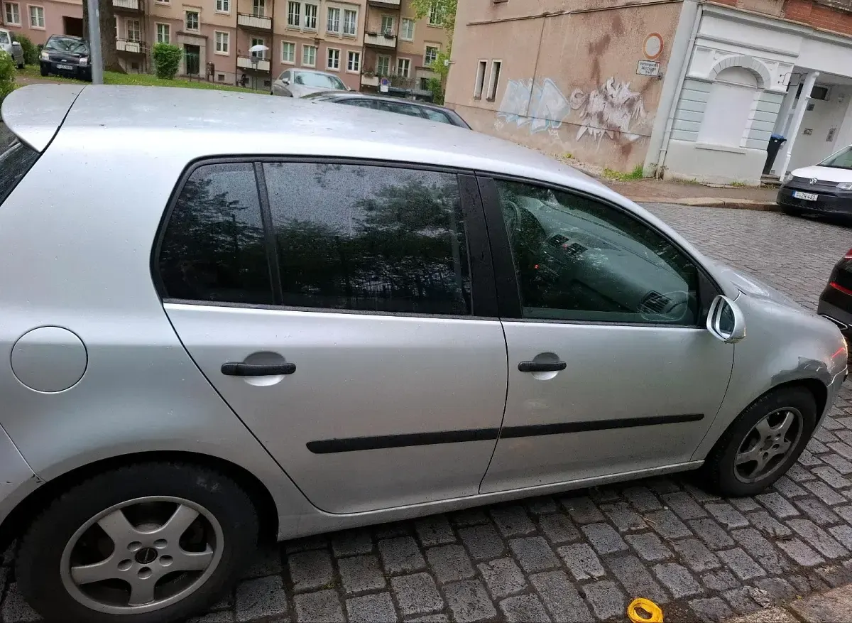 Gebraucht VW Golf IV 78 PS (57 kW) 2005 Kleinwagen